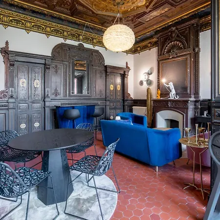 Le Musee - Prestigieux & Chic Apartment *